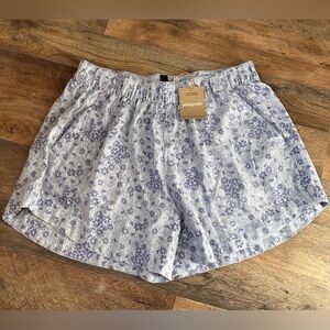 Woman’s Patagonia Garden Island Shorts